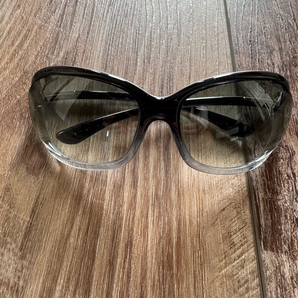 Tom Ford Vivienne Green Tint Sunglasses